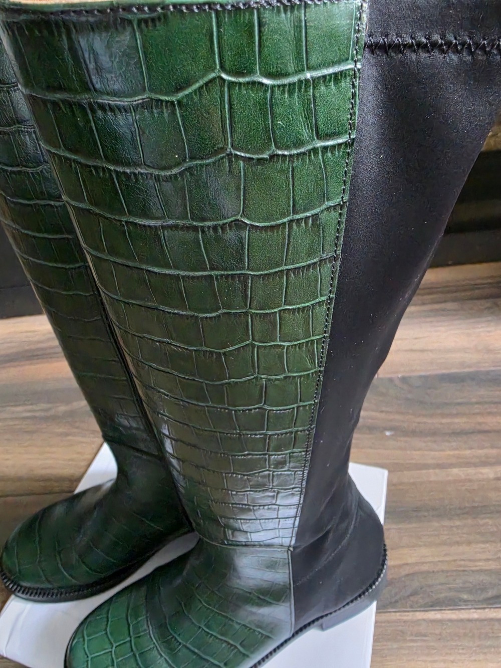 Unity In Diversity Green Croc Embossed Knee High Boots Size 38 US 7.5 - Picture 5 of 11